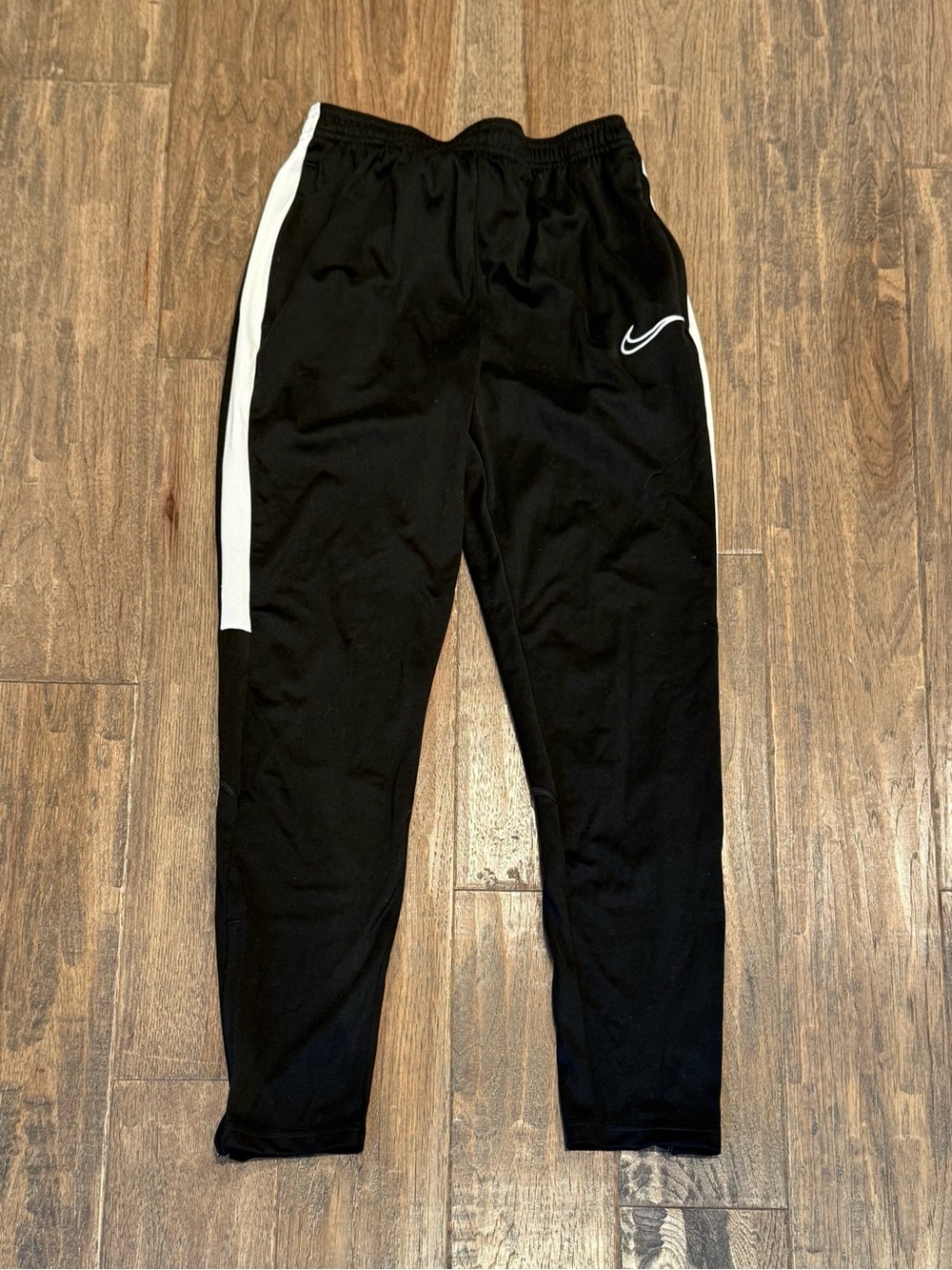 Youth size large (14/16) Nike warm up pants